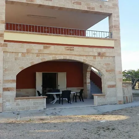 Casa Vacanza Via Lazio Torre Lapillo Exterior foto